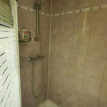 Cap D'agde: Joli T2 Climatise A 50m Plage, 4 Pers - Fr-1-607-227 Apartament Agde